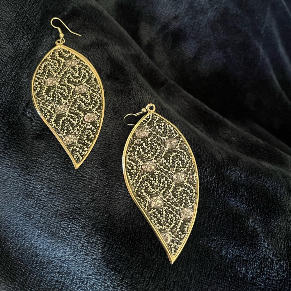 Black and Silver sparkling earrings